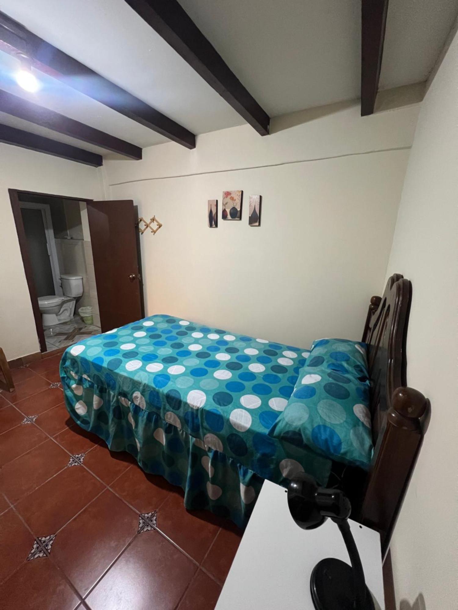 C&M Exclusive Private Rooms Quetzaltenango Exterior foto